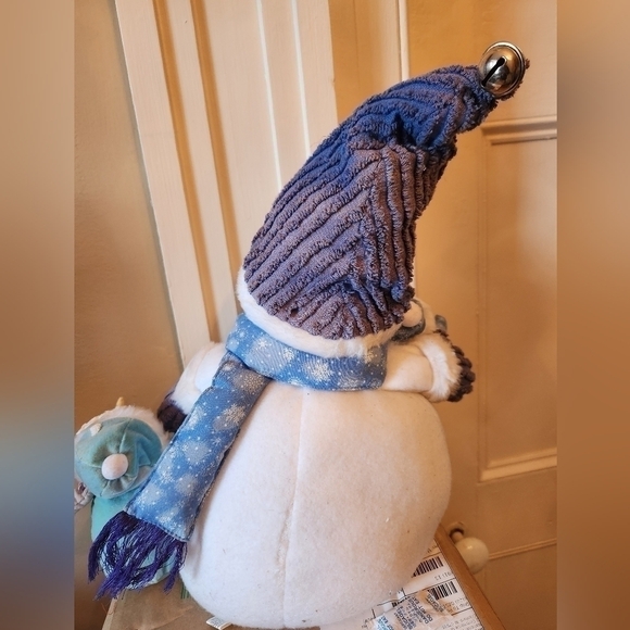 Christmas Snowman plush - Picture 4 of 5